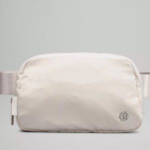 Lululemon Everywhere Belt Bag White Opal